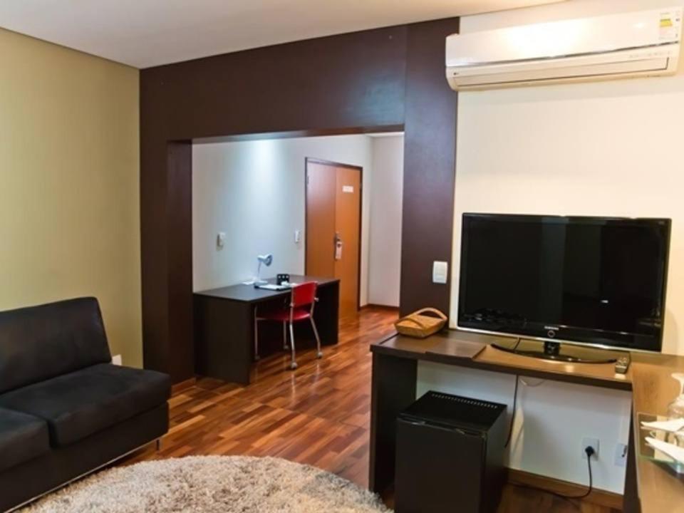 Ramada By Wyndham Furnaspark Formiga Exterior photo